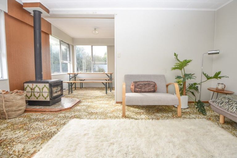 Photo of property in 6a Tait Place, Carterton, 5713