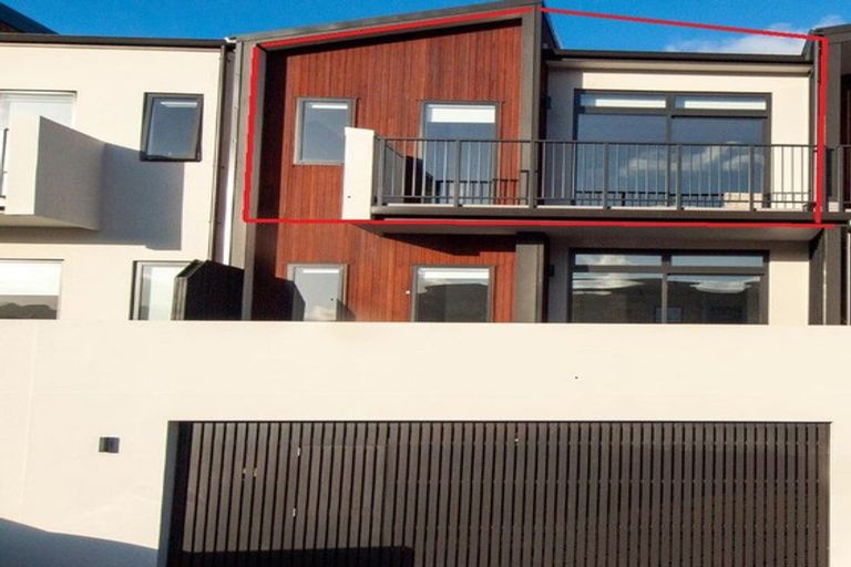 Photo of property in 11/2u Hindmarsh Street, Johnsonville, Wellington, 6037