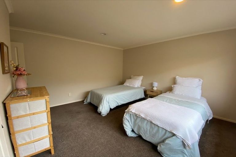 Photo of property in 28 Keswick Crescent, Huntington, Hamilton, 3210