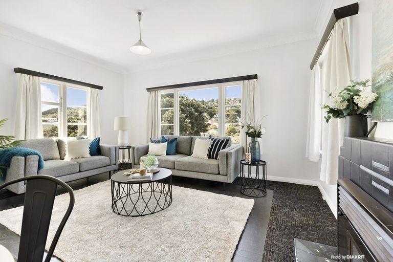 Photo of property in 122 The Parade, Island Bay, Wellington, 6023