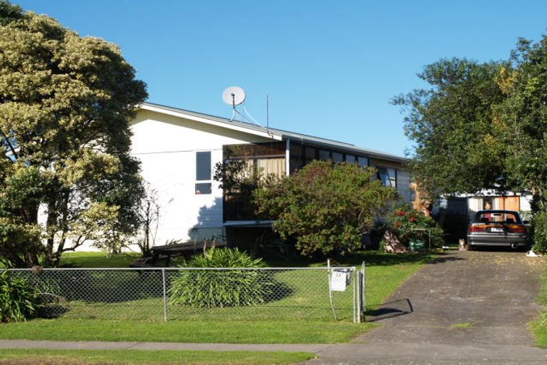 Photo of property in 10/202 Massey Road, Mangere East, Auckland, 2024