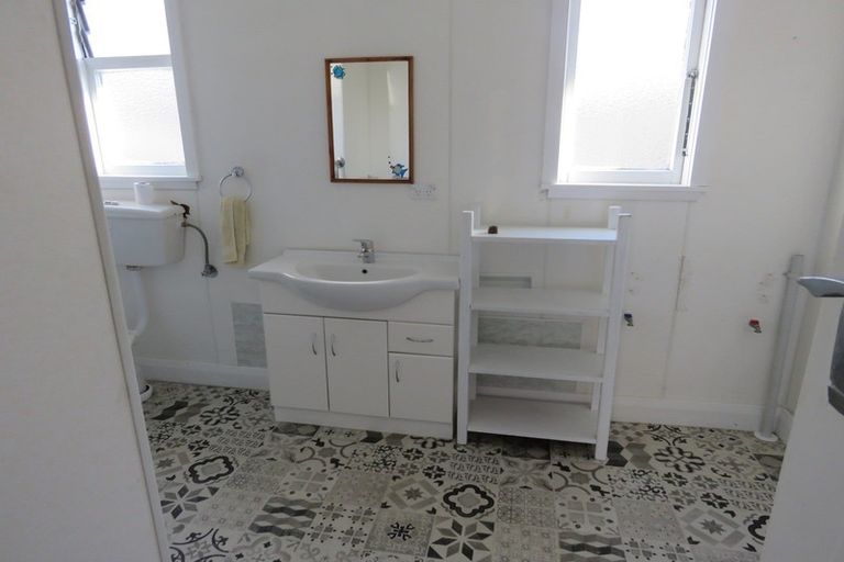 Photo of property in 77a Russell Street, Westport, 7825