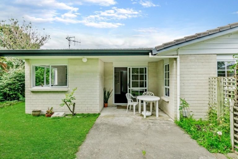Photo of property in 3 Nathan Avenue, Paraparaumu Beach, Paraparaumu, 5032