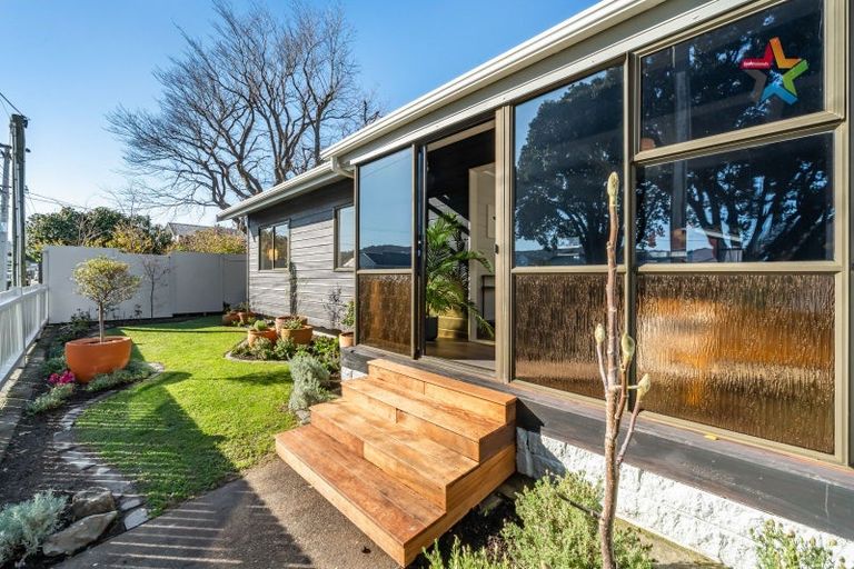 Photo of property in 32a Tennyson Street, Petone, Lower Hutt, 5012