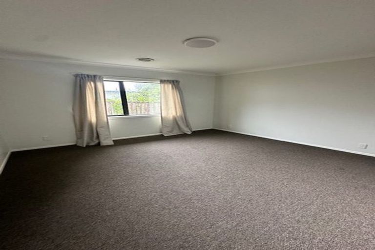Photo of property in 165a George Street, Stokes Valley, Lower Hutt, 5019