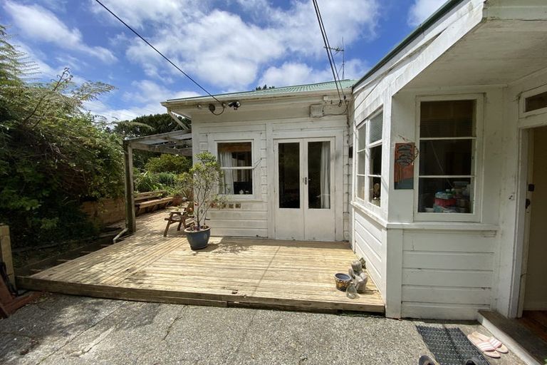 Photo of property in 47 Mortimer Terrace, Brooklyn, Wellington, 6021