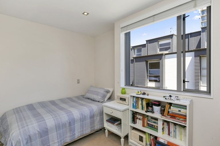 Photo of property in Altar Apartments, 44/120u Rintoul Street, Newtown, Wellington, 6021