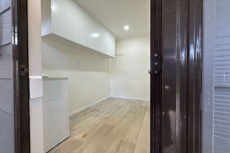 Photo of property in 320 Paremoremo Road, Paremoremo, Auckland, 0632