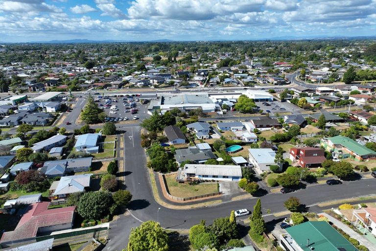 Photo of property in 32 Resthill Crescent, Glenview, Hamilton, 3206