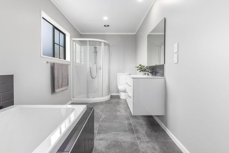 Photo of property in 9 Wright Grove, Levin, 5510