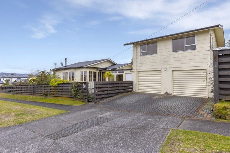 Photo of property in 18 Mere Road, Taupo, 3330
