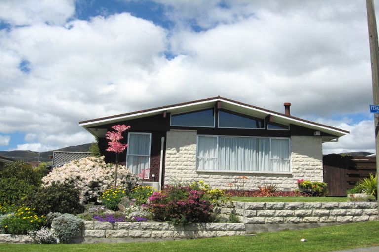 Photo of property in 54 Fergusson Street, Stoke, Nelson, 7011