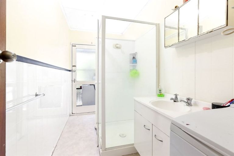 Photo of property in 6/12 Thornley Street, Titahi Bay, Porirua, 5022