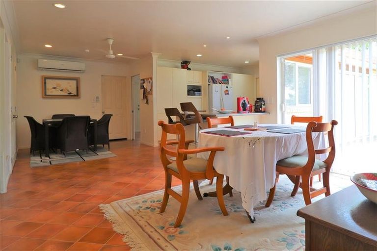 Photo of property in 11 Jacaranda Court, Pukekohe, 2120