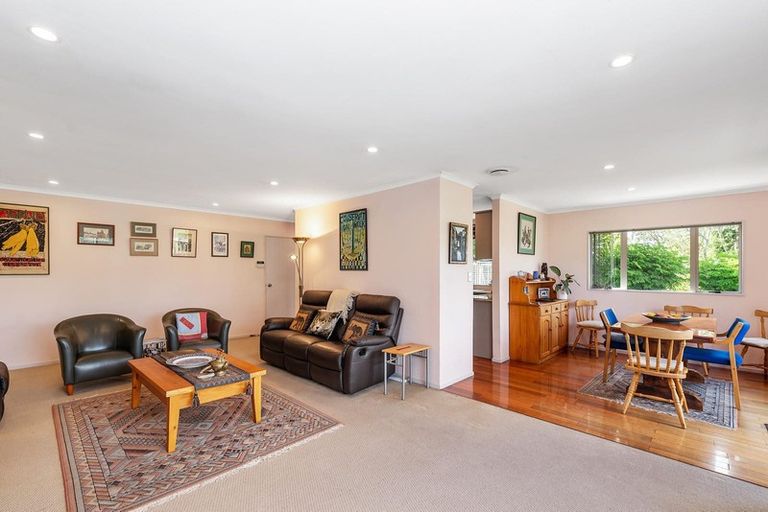 Photo of property in 44 Cutler Street, New Lynn, Auckland, 0600