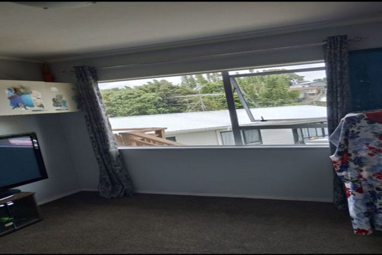 Photo of property in 57c Kamara Road, Glen Eden, Auckland, 0602