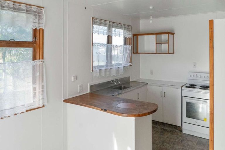 Photo of property in 16 Karaka Street, Wairoa, 4108