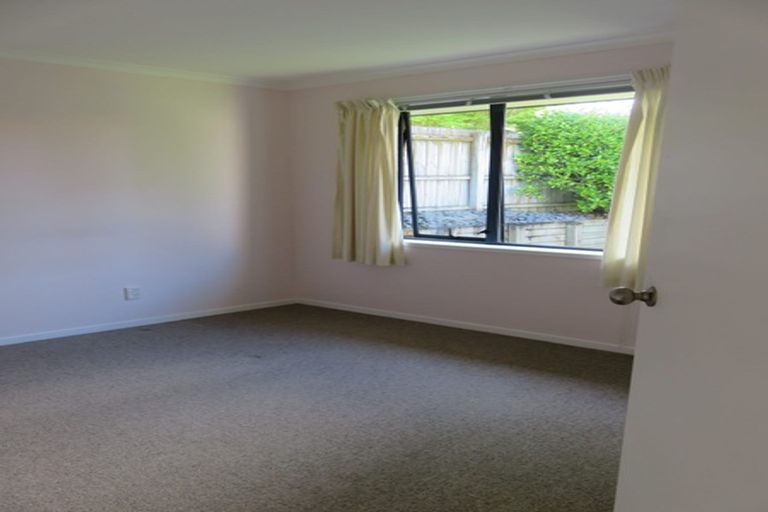 Photo of property in 22 Max Short Drive, Pukekohe, 2120
