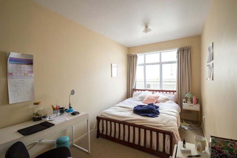 Photo of property in 90 Nairn Street, Mount Cook, Wellington, 6011