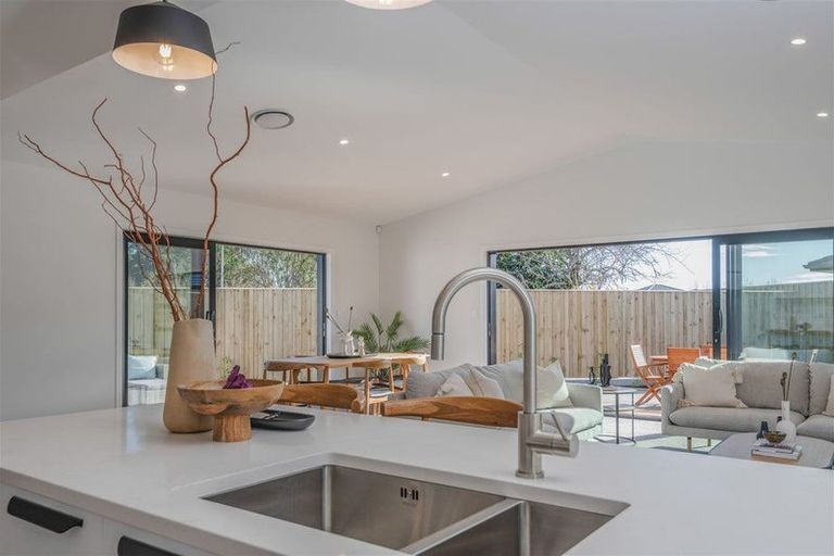 Photo of property in 80 Arnott Street, Feilding, 4702