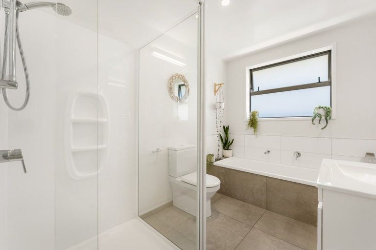 Photo of property in 30 Kuru Place, Papamoa, 3118