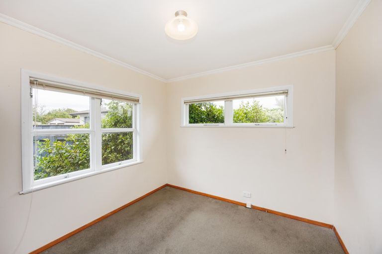 Photo of property in 21 Ilford Place, Awapuni, Palmerston North, 4412