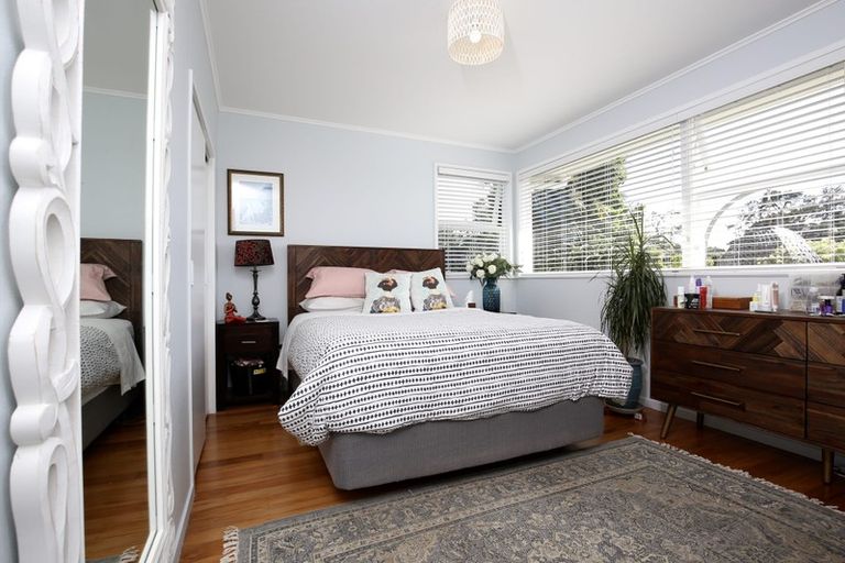 Photo of property in 54 Helena Street, Massey, Auckland, 0614