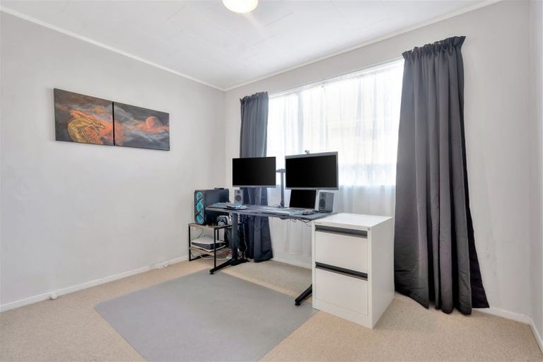 Photo of property in 118a Pooks Road, Ranui, Auckland, 0612