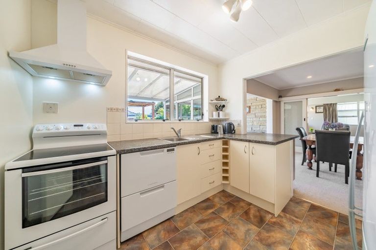 Photo of property in 16a Stephen Street, Trentham, Upper Hutt, 5018