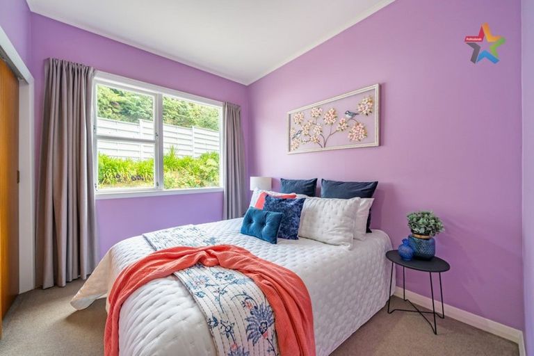 Photo of property in 16 Major Drive, Kelson, Lower Hutt, 5010
