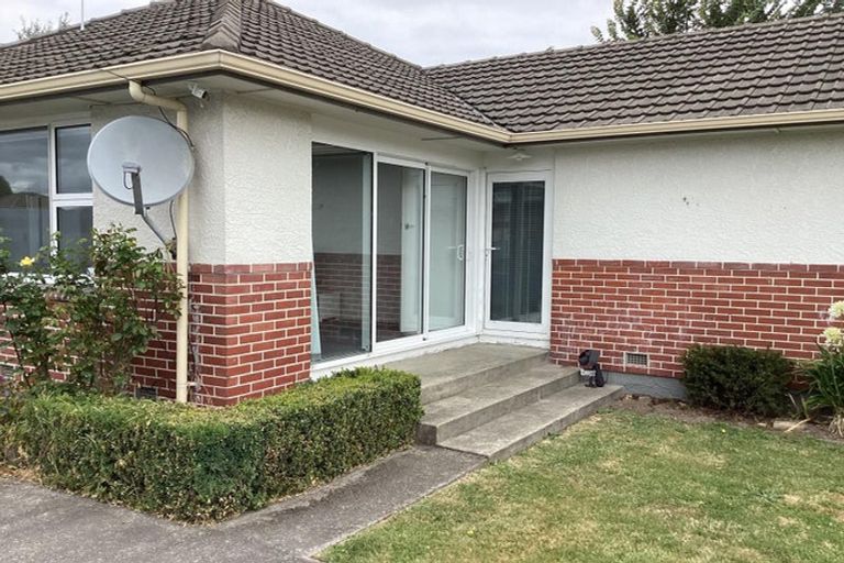 Photo of property in 42 Blankney Street, Hornby, Christchurch, 8042