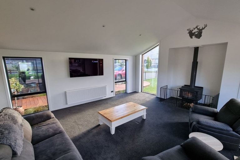 Photo of property in 3 Eureka Street, Wanaka, 9305