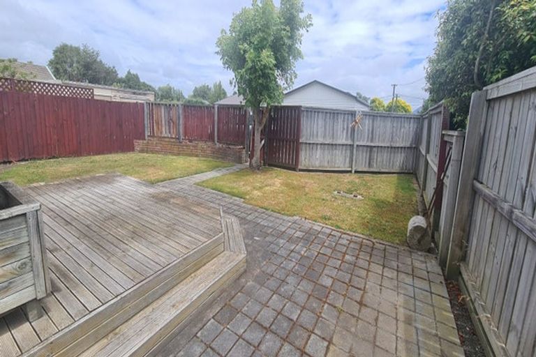 Photo of property in 63 Vivian Street, Burwood, Christchurch, 8083
