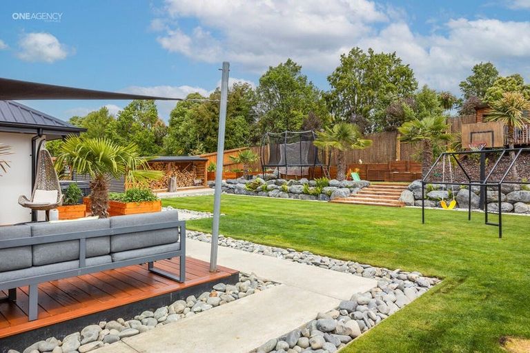 Photo of property in 77 Bayliss Drive, Kaiapoi, 7630