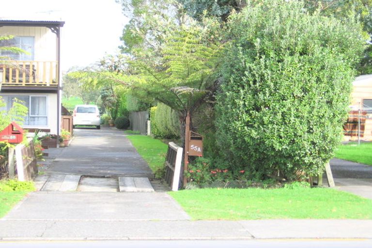 Photo of property in 55a Red Beach Road, Red Beach, 0932