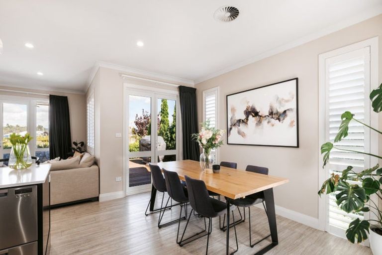 Photo of property in 17 Matepu Crescent, Pyes Pa, Tauranga, 3112