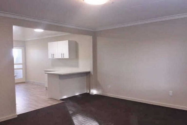 Photo of property in 163a Peverel Street, Riccarton, Christchurch, 8041