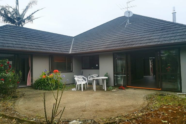 Photo of property in 18 Hampervale Place, Flat Bush, Auckland, 2016