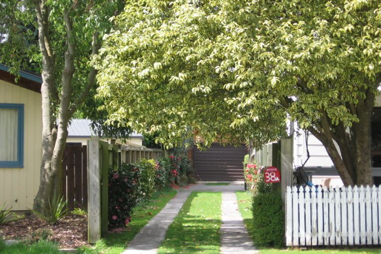 Photo of property in 38 Hinekura Avenue, Taupo, 3330