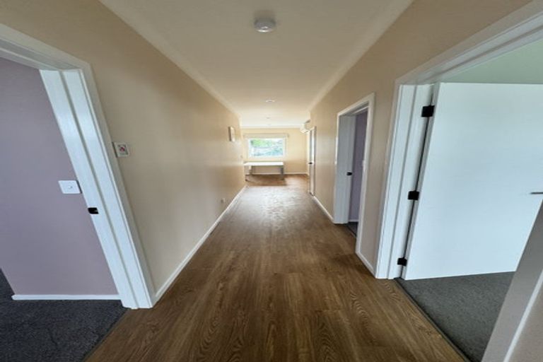 Photo of property in 19 Lyn Street, Lynmouth, New Plymouth, 4310