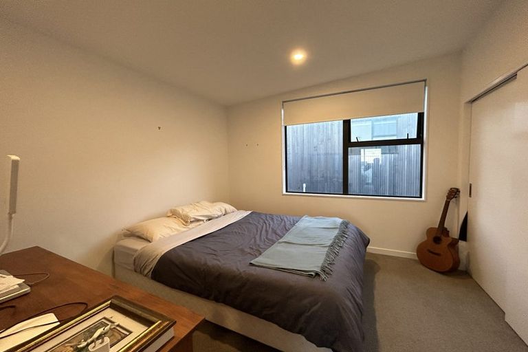 Photo of property in 20u4 Trent Street, Island Bay, Wellington, 6023