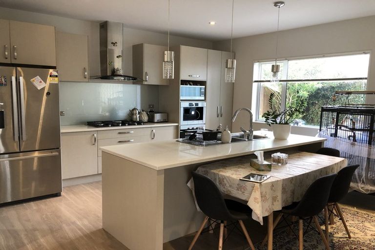 Photo of property in 1 Castlederg Drive, Flat Bush, Auckland, 2019