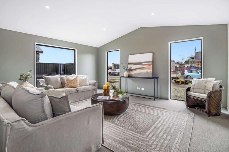 Photo of property in 11 Twin Meadows Drive, Casebrook, Christchurch, 8051