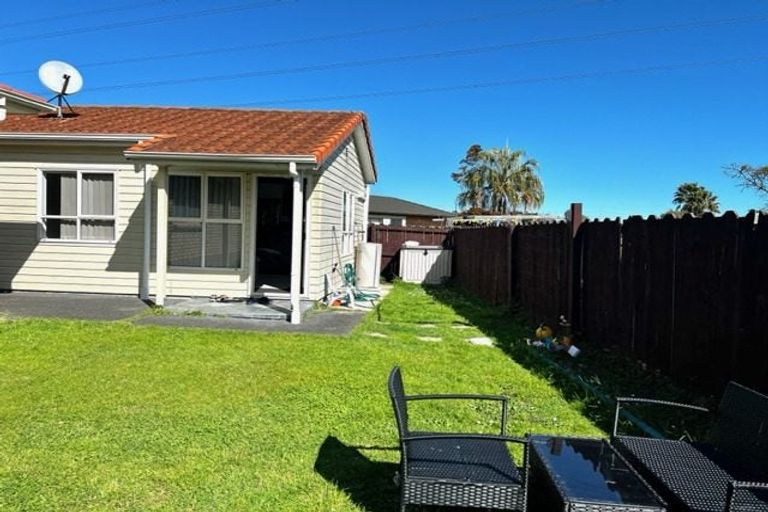 Photo of property in 14 Hawkley Close, Flat Bush, Auckland, 2019