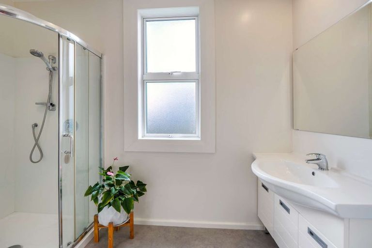 Photo of property in 24 Greta Street, South Hill, Oamaru, 9400