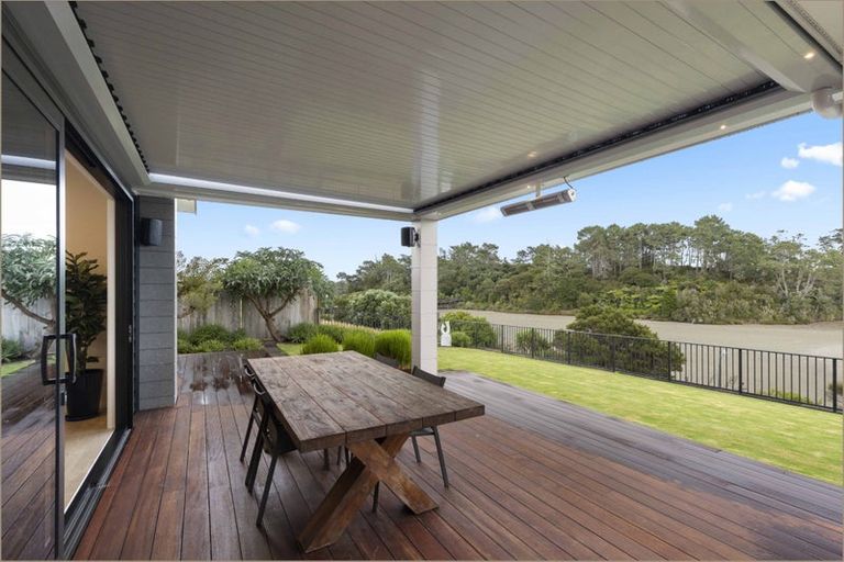 Photo of property in 67 Milano Boulevard, Karaka, Papakura, 2113