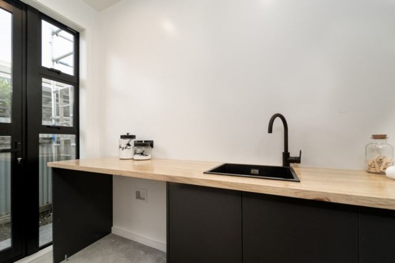 Photo of property in 52b Jellicoe Street, Greytown, 5712