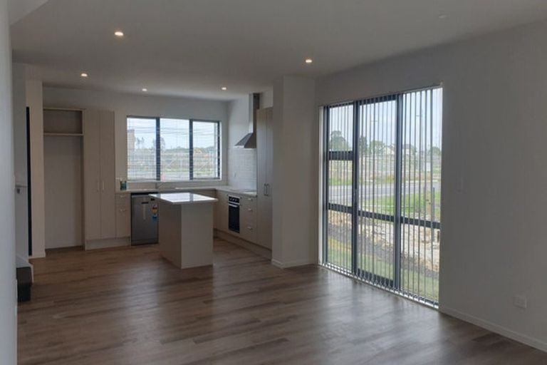 Photo of property in 184 Walters Road, Takanini, 2110