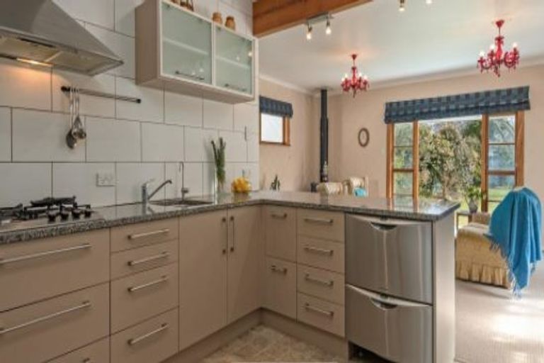 Photo of property in 10 Jensen Street, Hokowhitu, Palmerston North, 4410