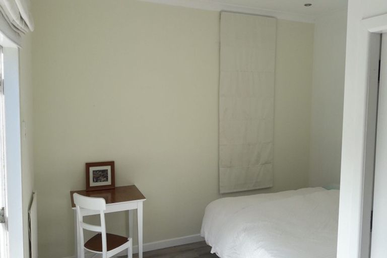 Photo of property in 73 Beauchamp Street, Karori, Wellington, 6012